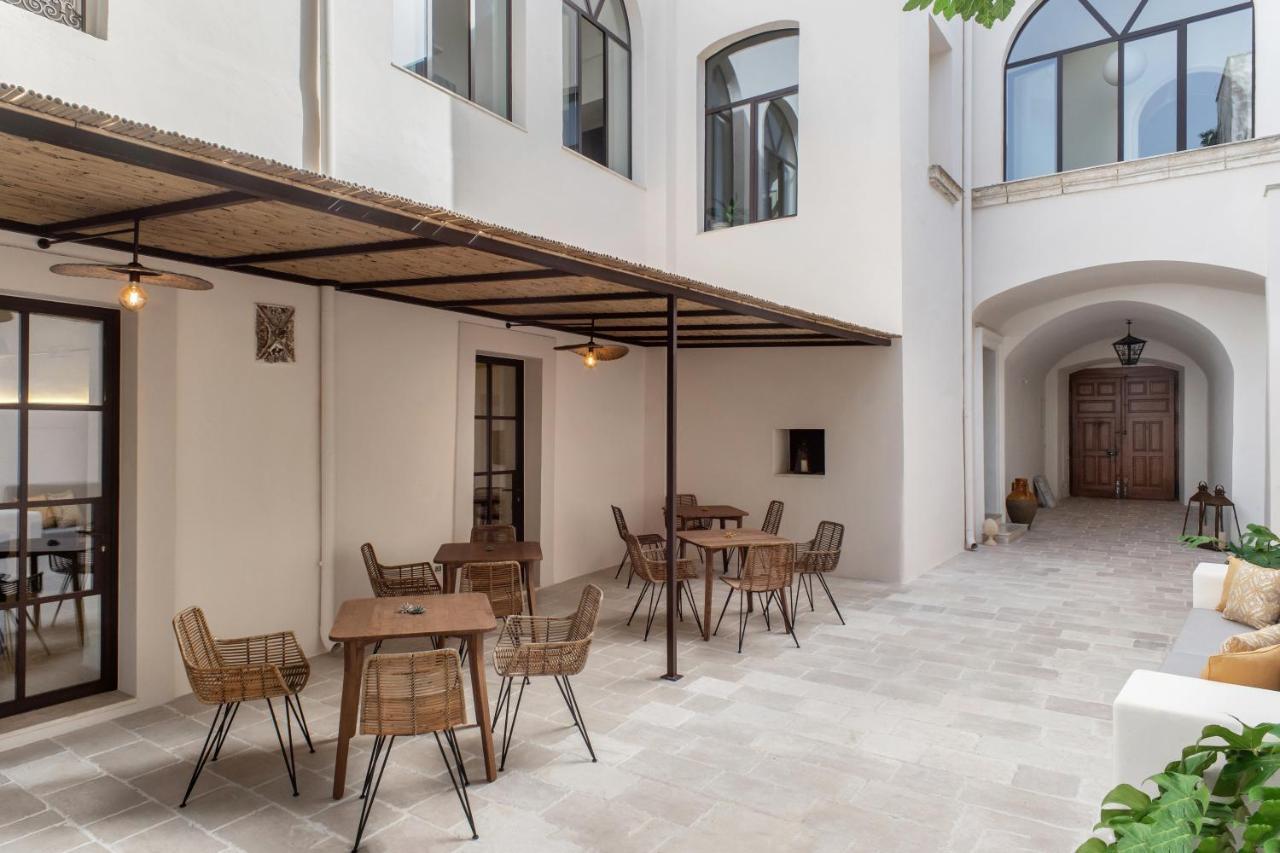 Palazzo Frangipane Bed & Breakfast Salve Exterior photo