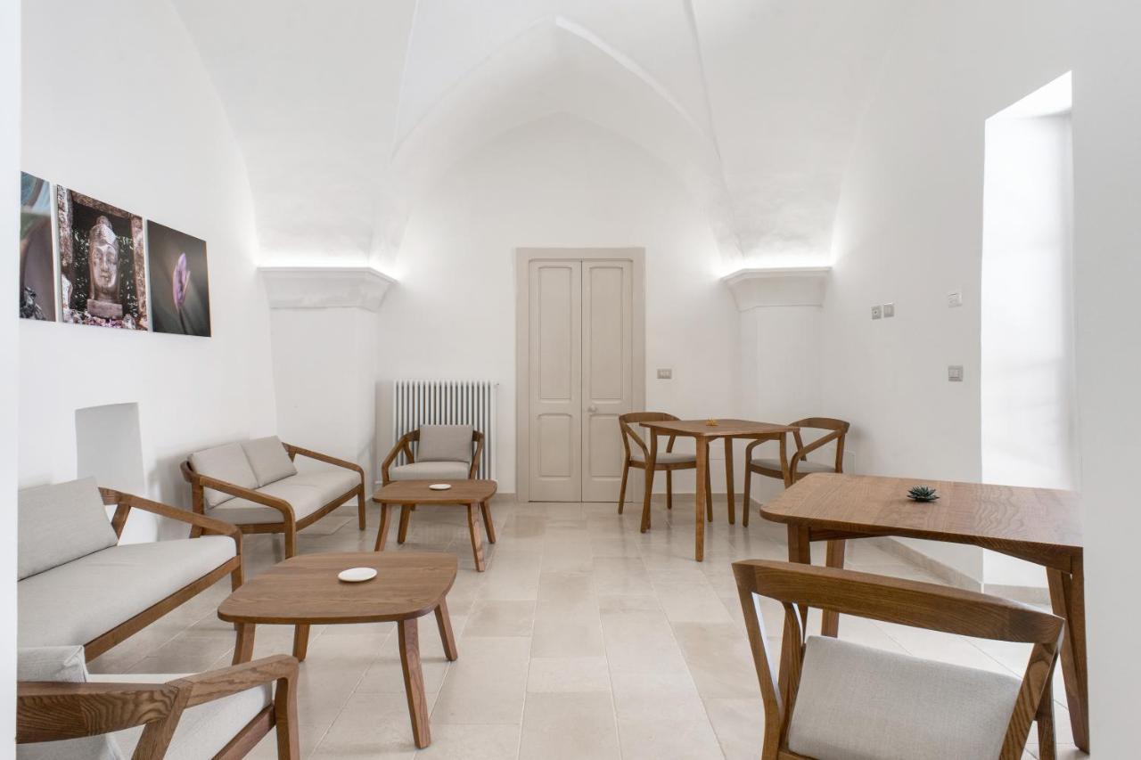 Palazzo Frangipane Bed & Breakfast Salve Exterior photo