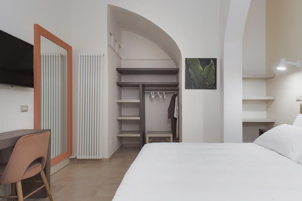 Palazzo Frangipane Bed & Breakfast Salve Exterior photo